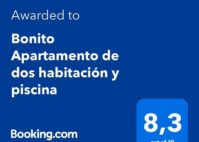 Bonito De Dos Y Piscina *