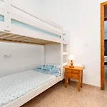 Daire Bonito De Dos Y Piscina